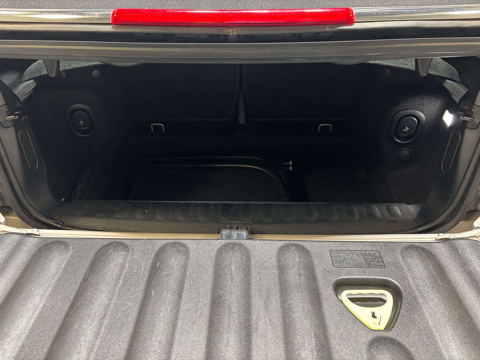 Thumbnail: 2024 MINI Cooper Convertible - 6