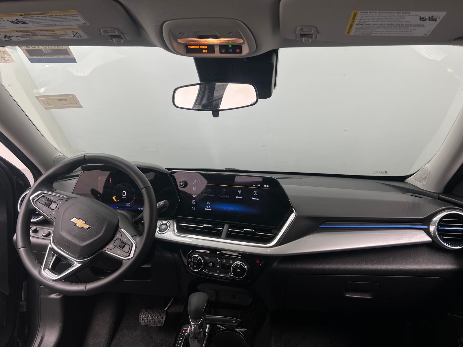 Thumbnail: 2025 Chevrolet Trax - 3