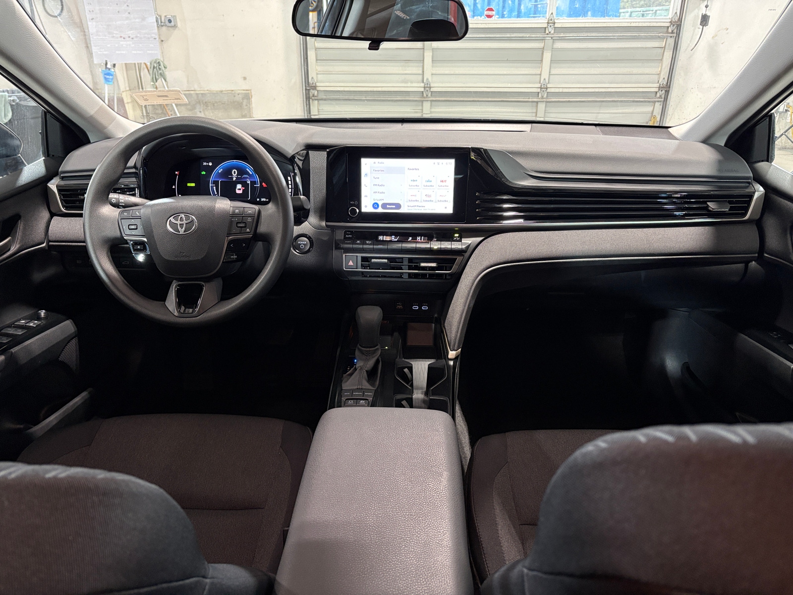 Thumbnail: 2025 Toyota Camry - 3