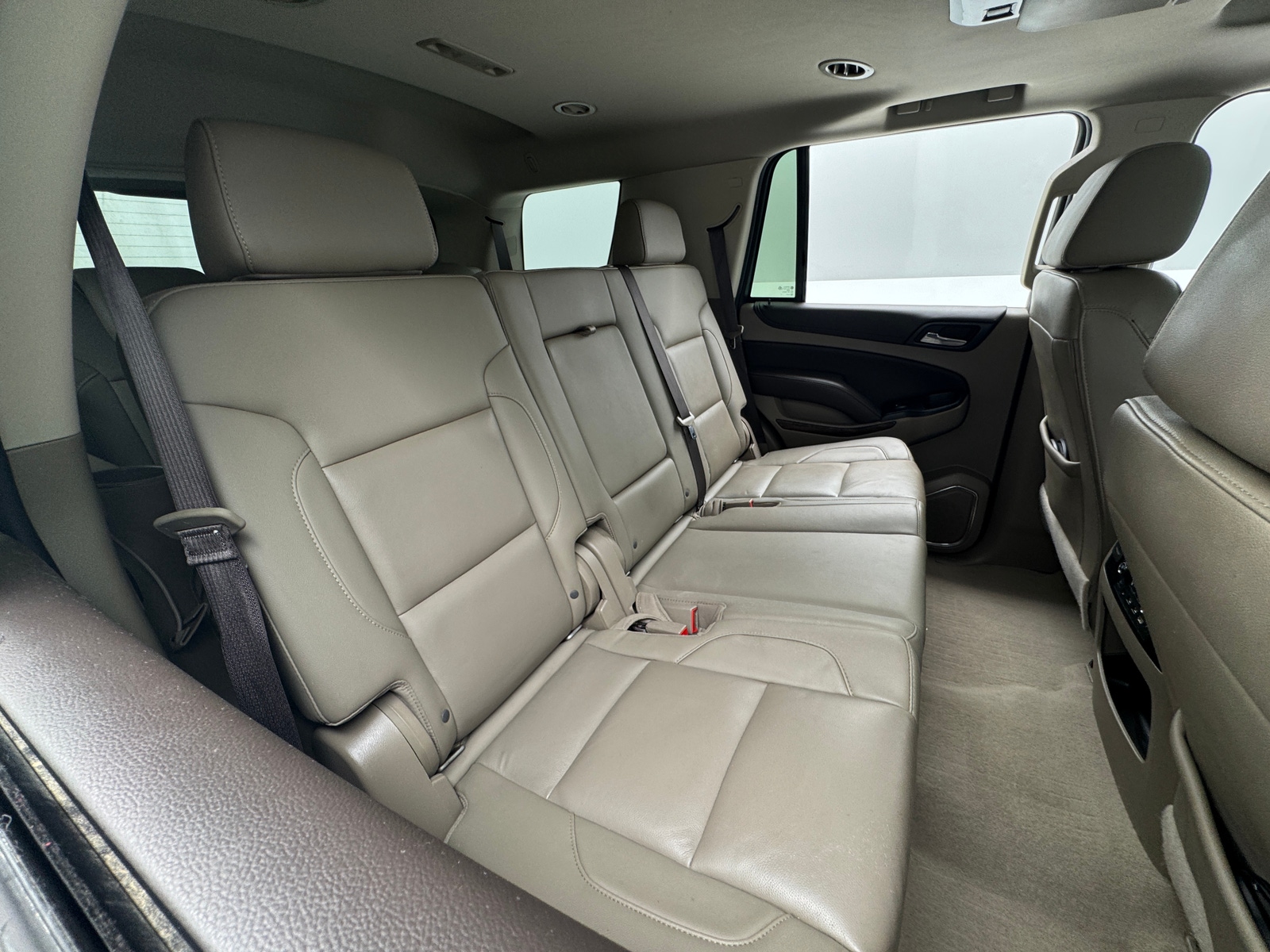 Thumbnail: 2019 Chevrolet Tahoe - 5