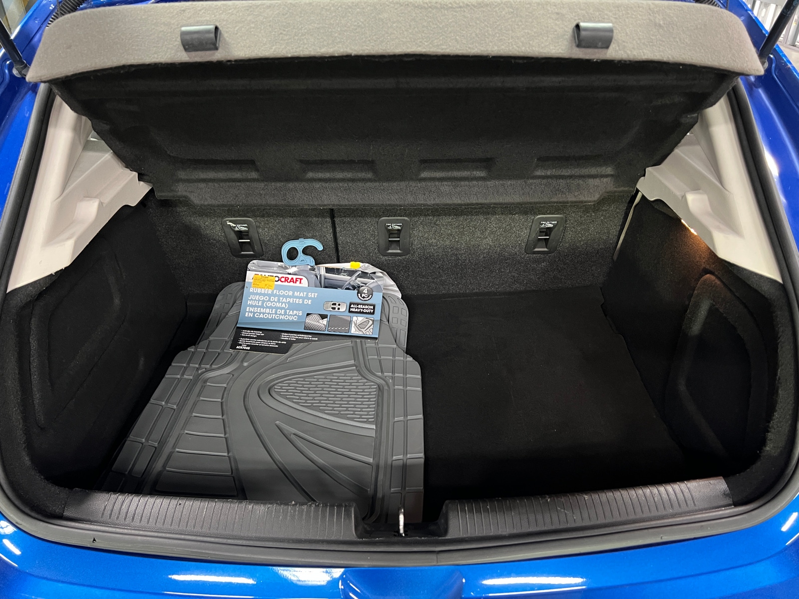 Thumbnail: 2017 Chevrolet Cruze - 7