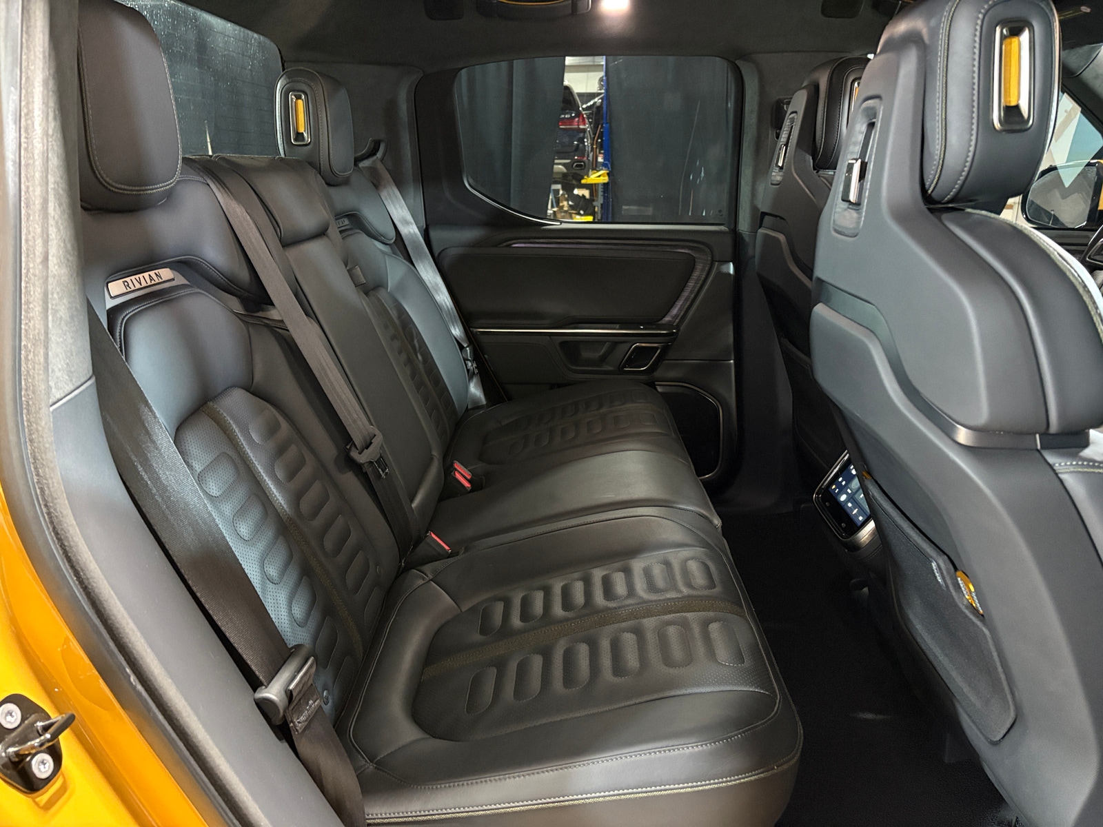 Thumbnail: 2022 Rivian R1T - 5