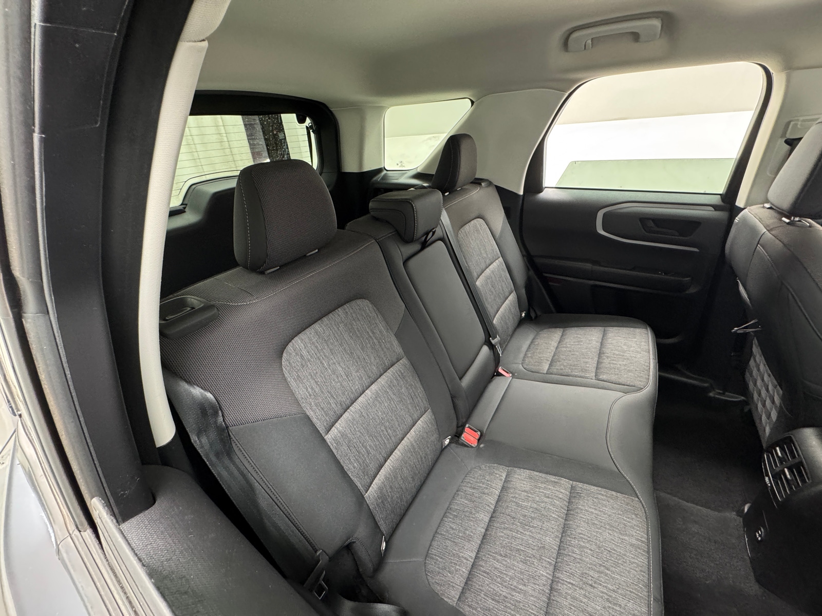 Thumbnail: 2022 Ford Bronco Sport - 6