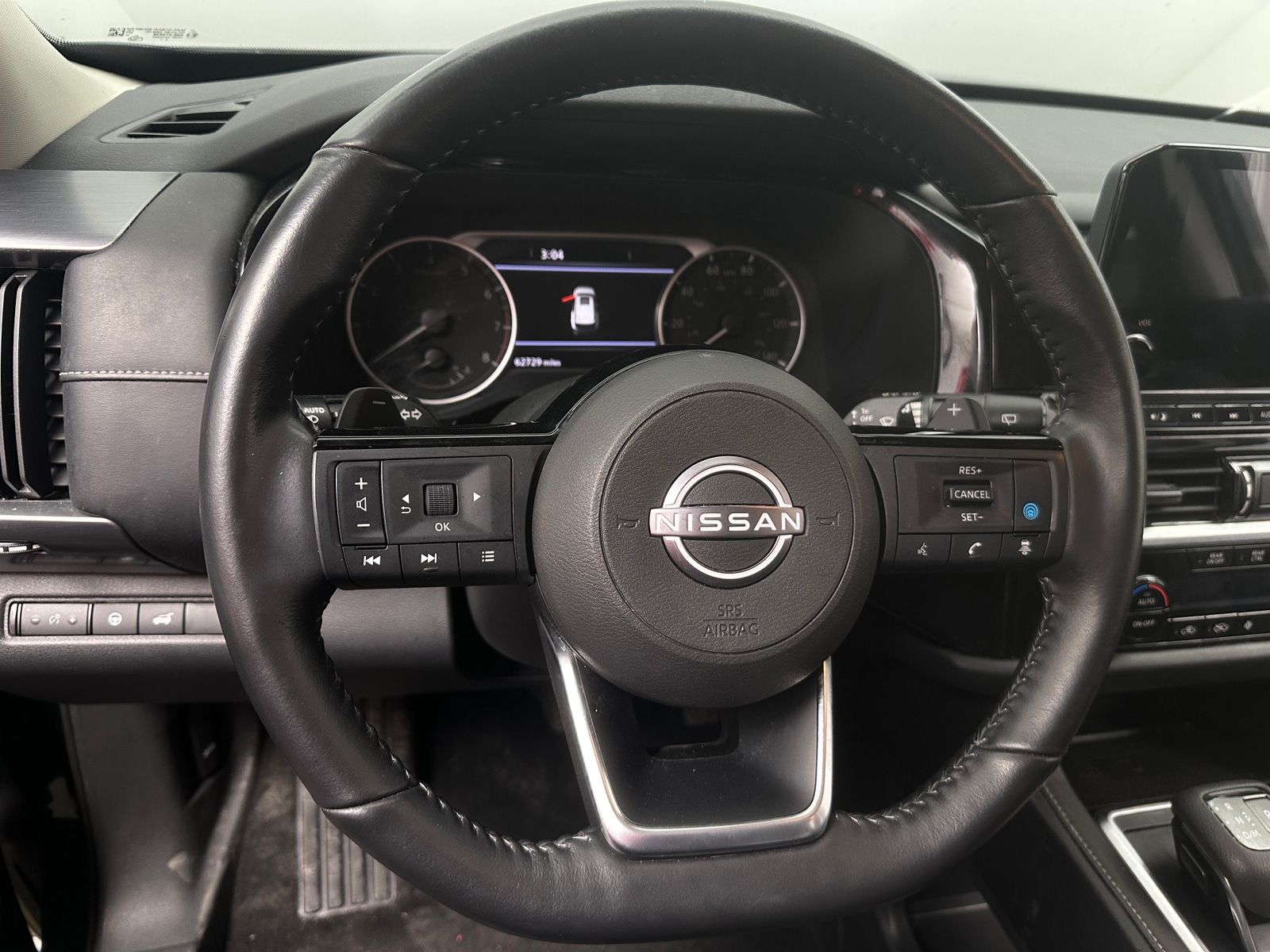 Thumbnail: 2023 Nissan Pathfinder - 4