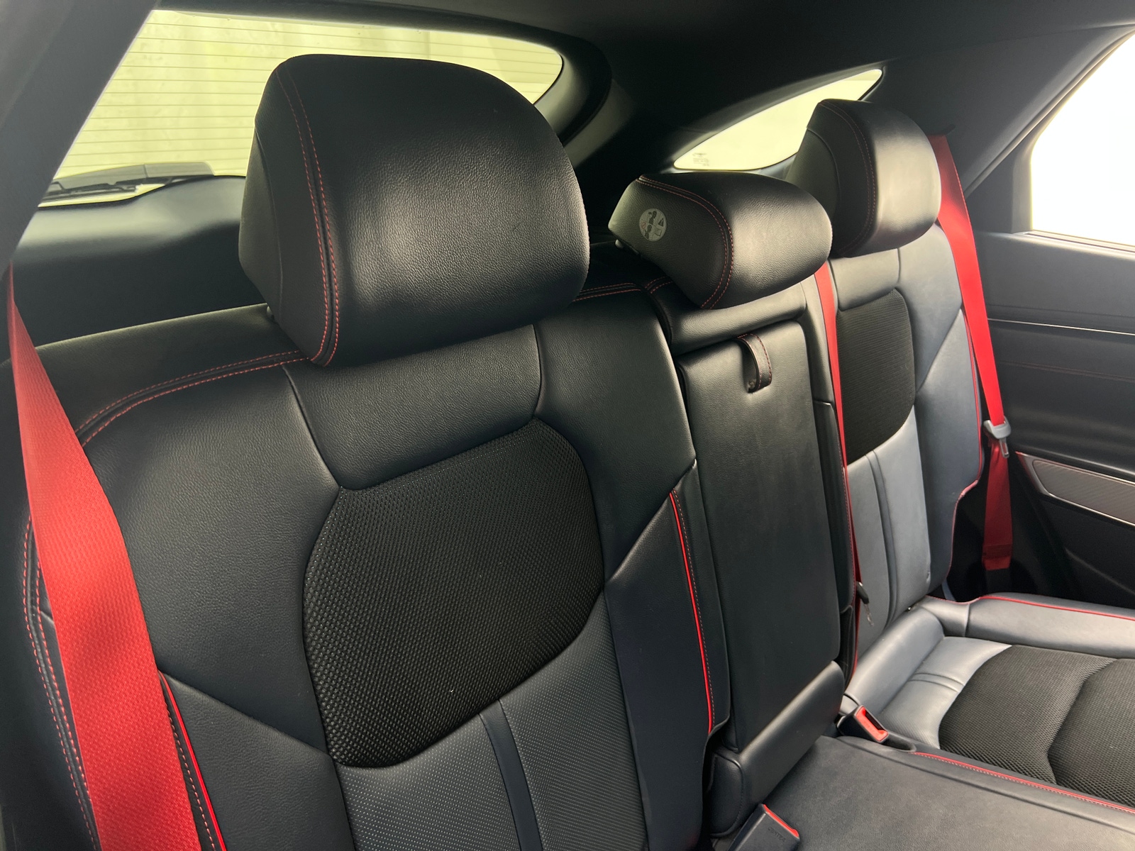 Thumbnail: 2022 Genesis GV70 - 5