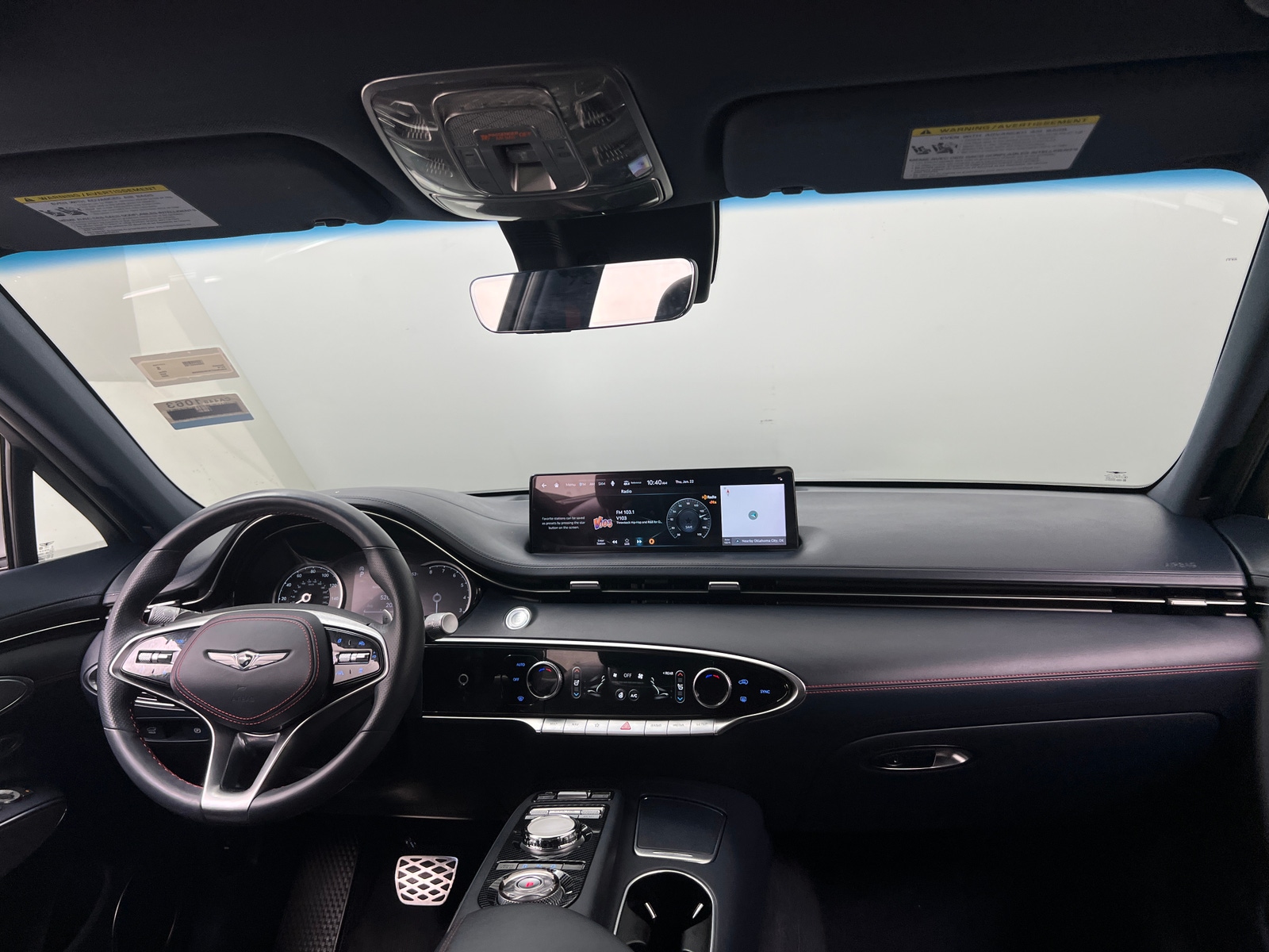 Thumbnail: 2022 Genesis GV70 - 2