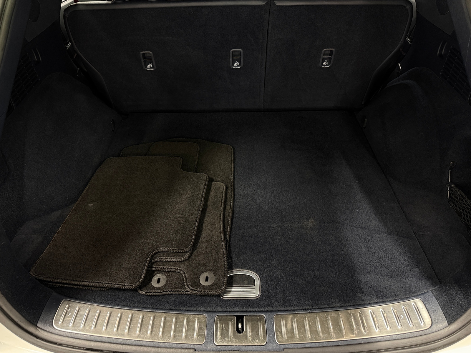 Thumbnail: 2022 Genesis GV70 - 6