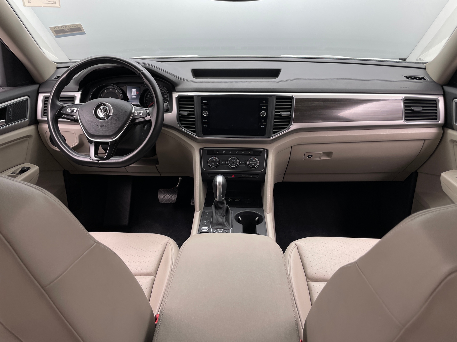 Thumbnail: 2018 Volkswagen Atlas - 2