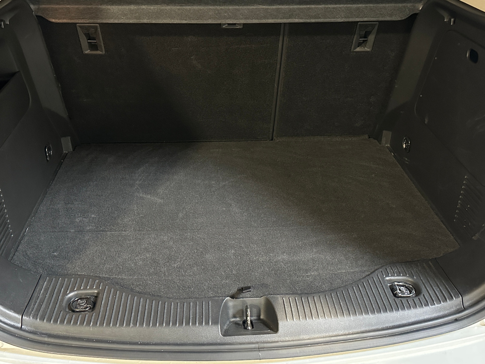 Thumbnail: 2017 Buick Encore - 7