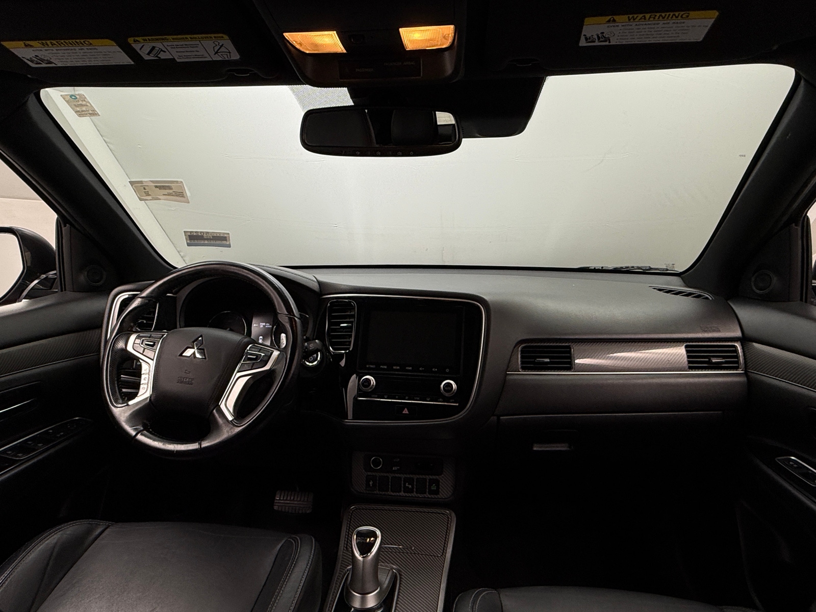 Thumbnail: 2022 Mitsubishi Outlander - 2