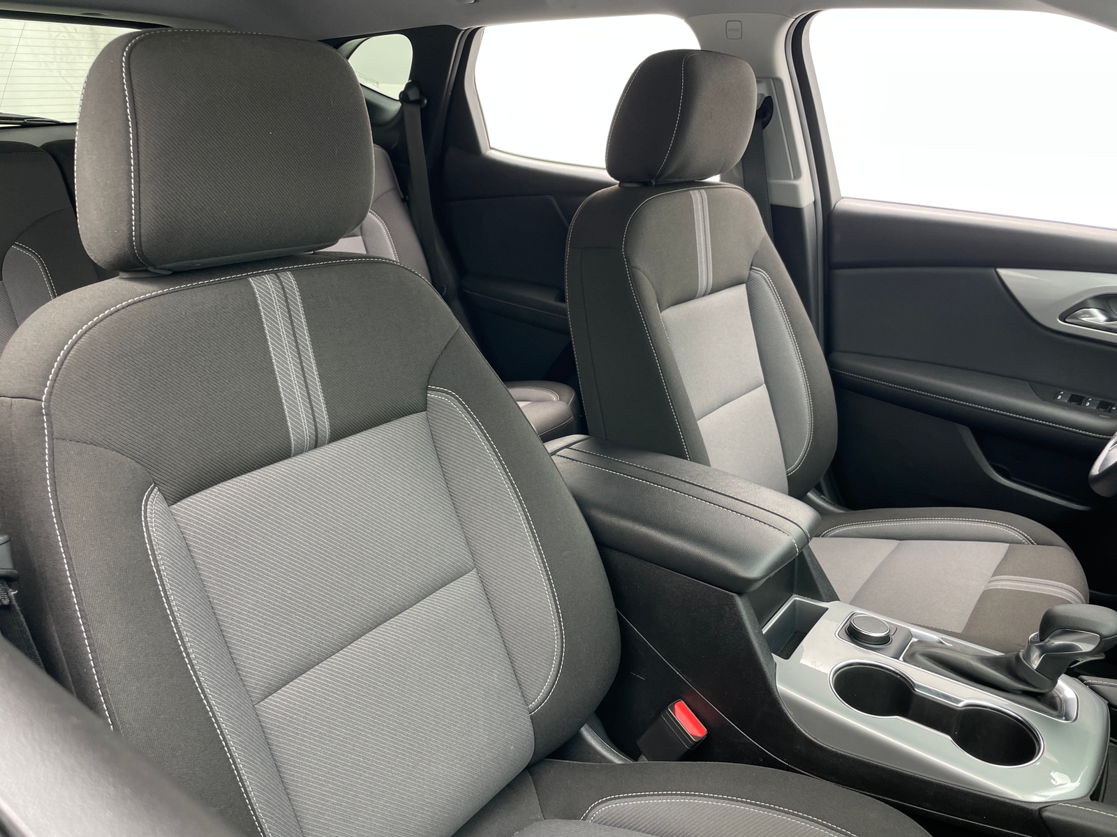 Thumbnail: 2025 Chevrolet Blazer - 2