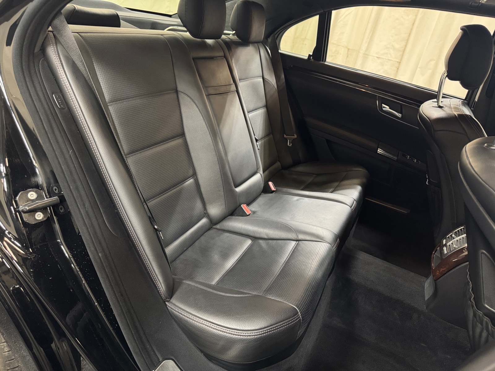 Thumbnail: 2013 Mercedes-Benz S-Class - 5