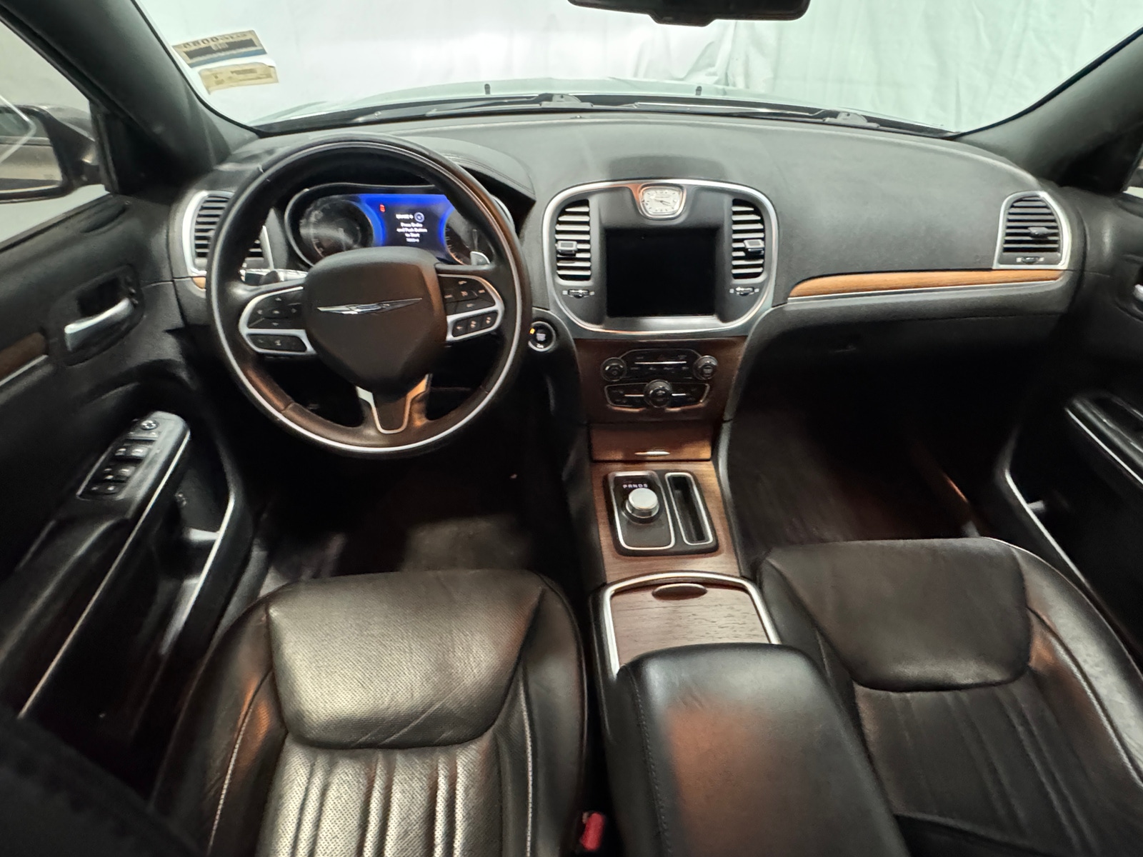 Thumbnail: 2018 Chrysler 300 - 2