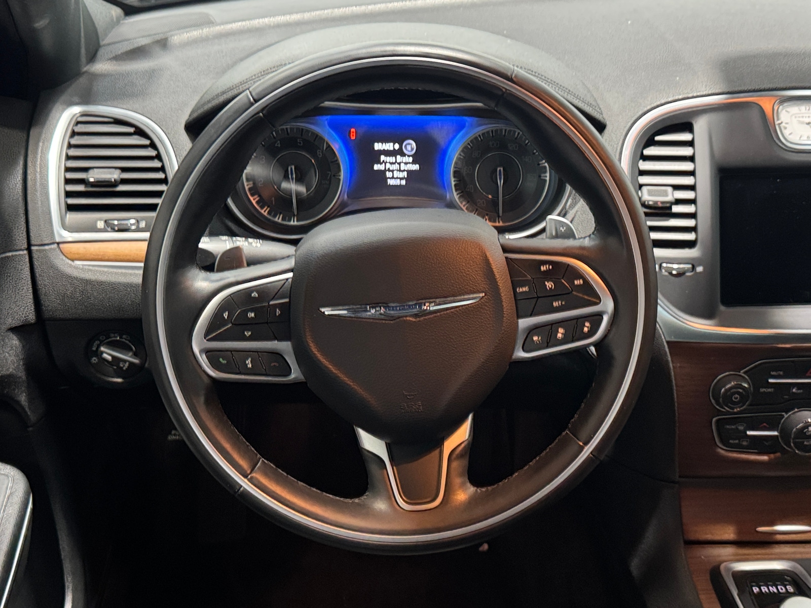 Thumbnail: 2018 Chrysler 300 - 4