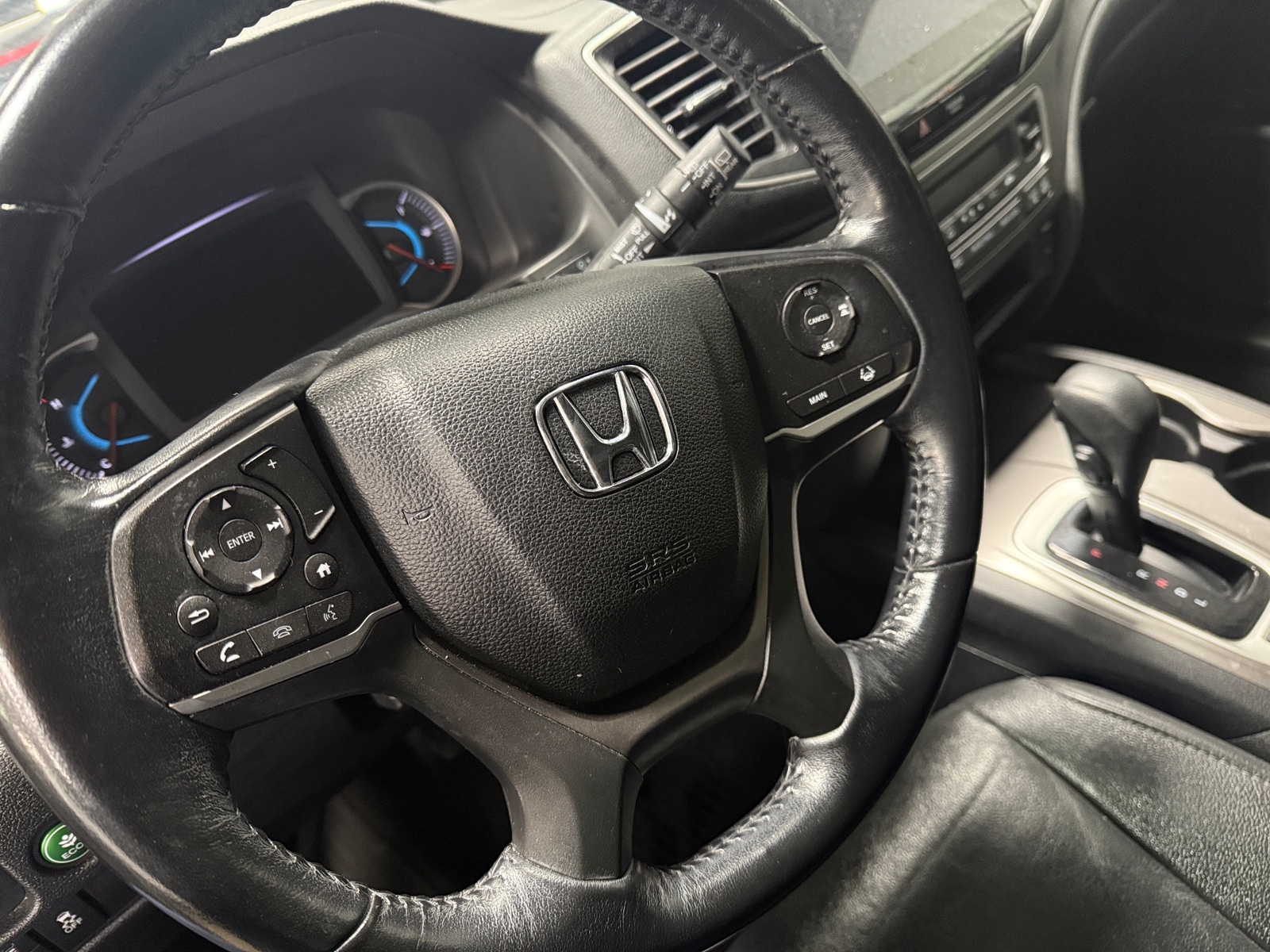 Thumbnail: 2019 Honda Pilot - 4