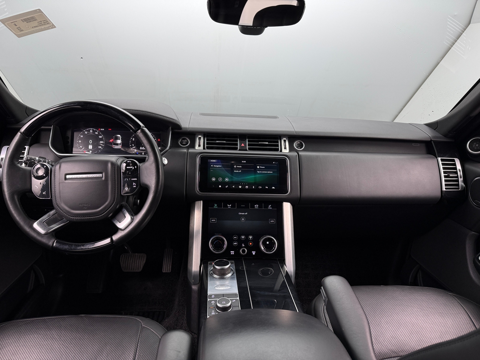 Thumbnail: 2020 Land Rover Range Rover - 2