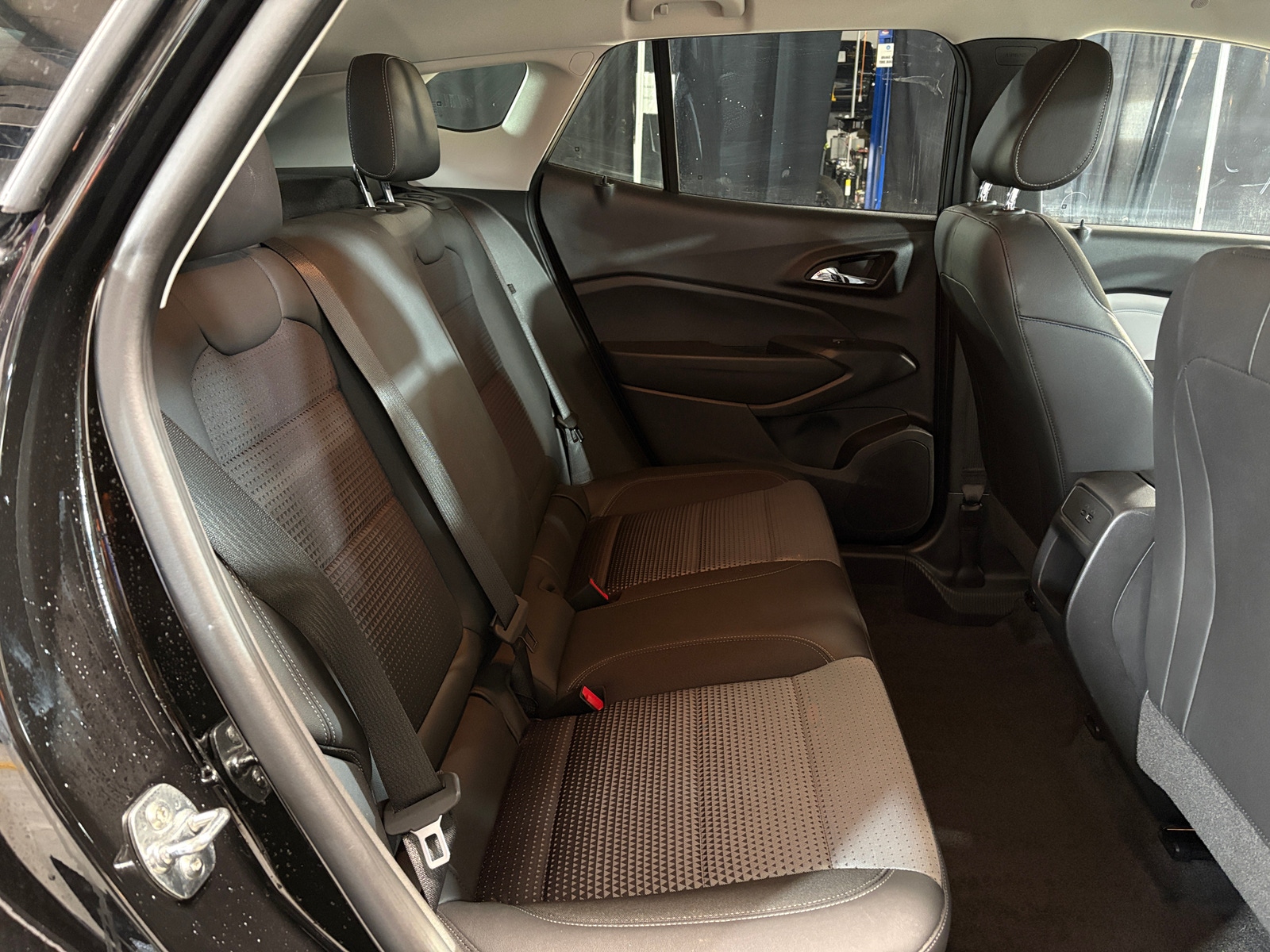 Thumbnail: 2025 Chevrolet Trax - 6