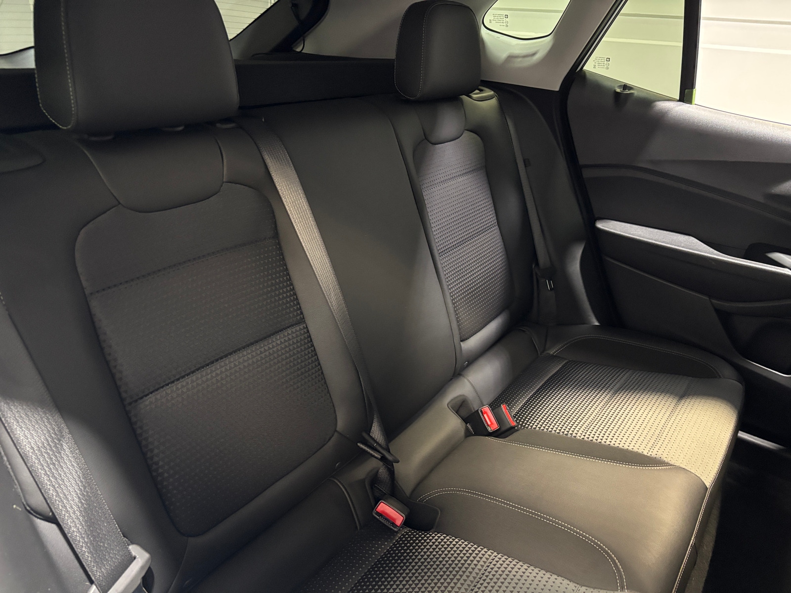 Thumbnail: 2025 Chevrolet Trax - 6