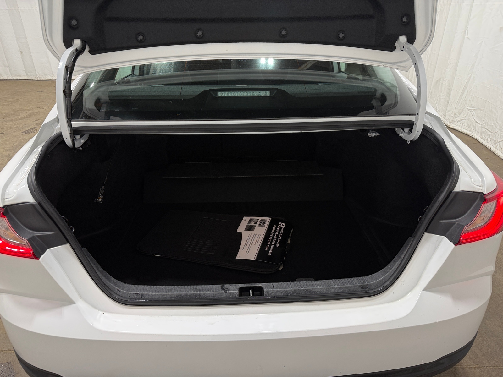 Thumbnail: 2025 Toyota Camry - 7