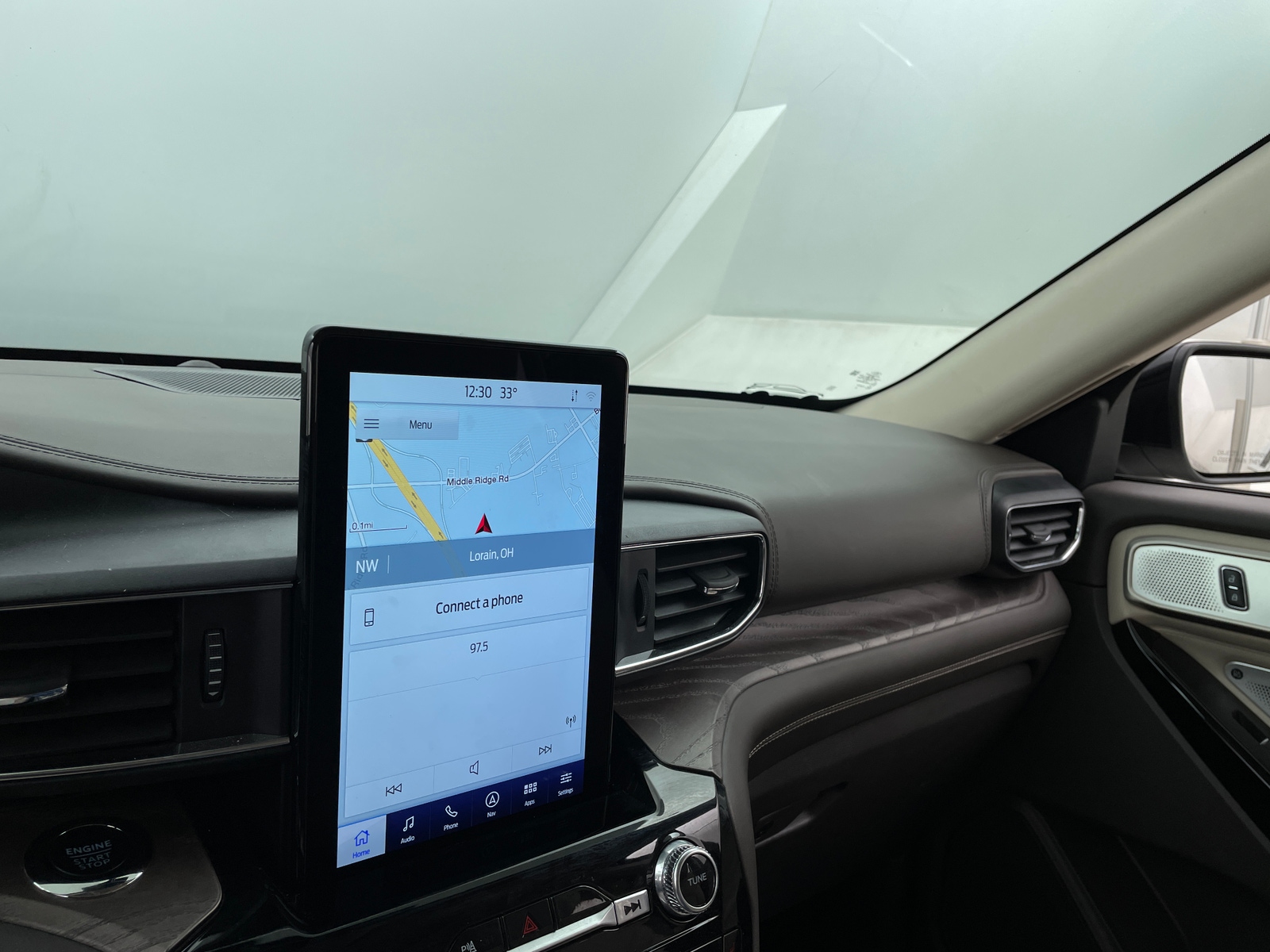 Thumbnail: 2023 Ford Explorer - 3