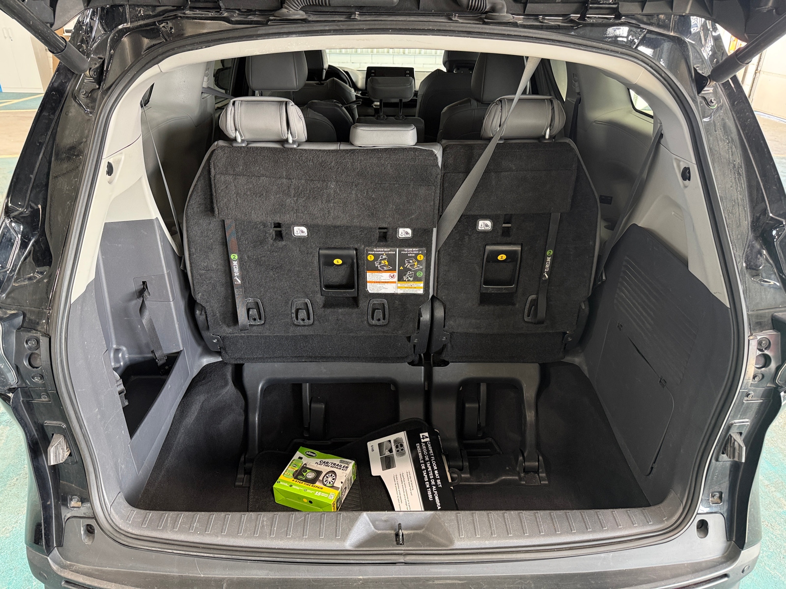 Thumbnail: 2022 Toyota Sienna - 6