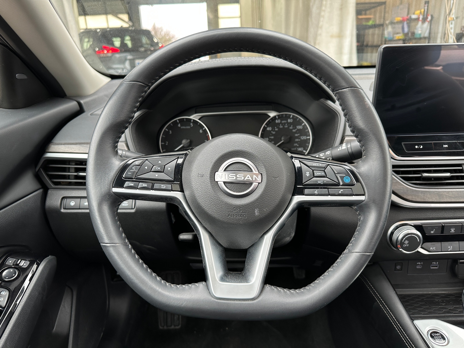 Thumbnail: 2023 Nissan Altima - 5