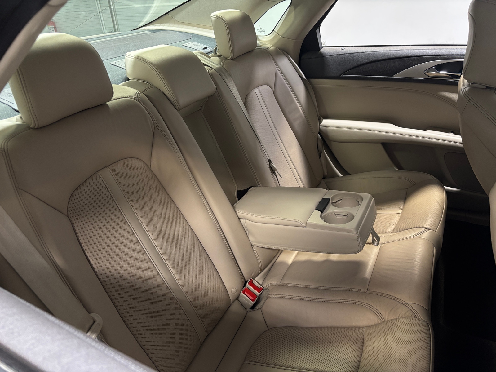 Thumbnail: 2020 Lincoln MKZ - 5