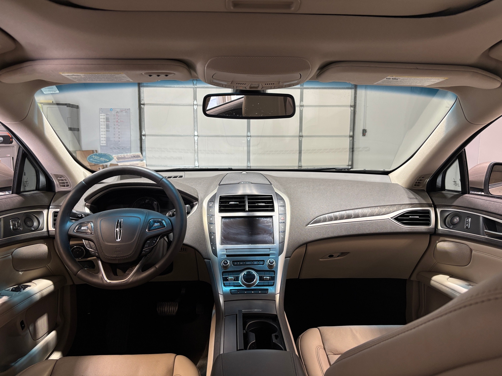 Thumbnail: 2020 Lincoln MKZ - 2