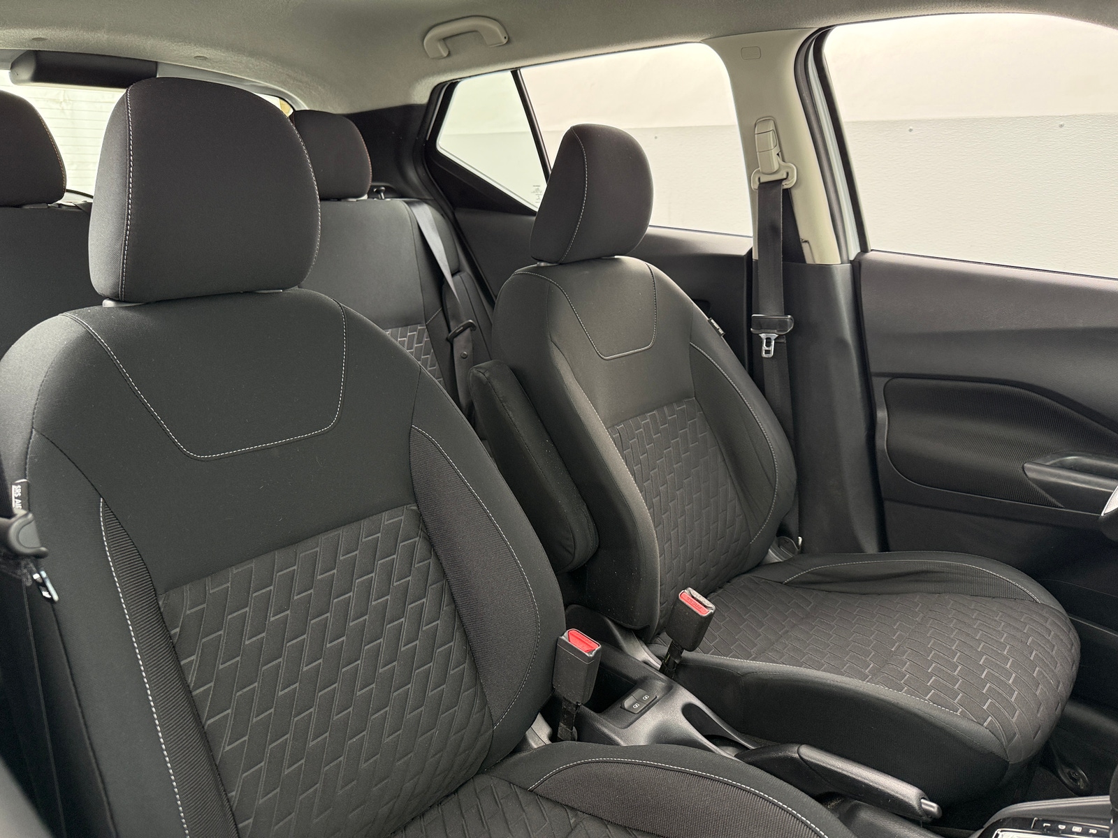 Thumbnail: 2021 Nissan Kicks - 2