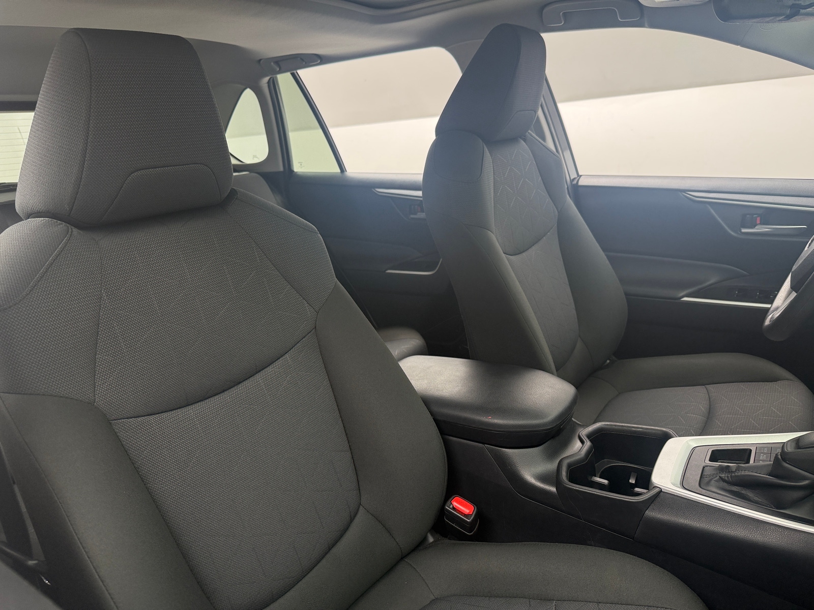 Thumbnail: 2025 Toyota RAV4 - 2