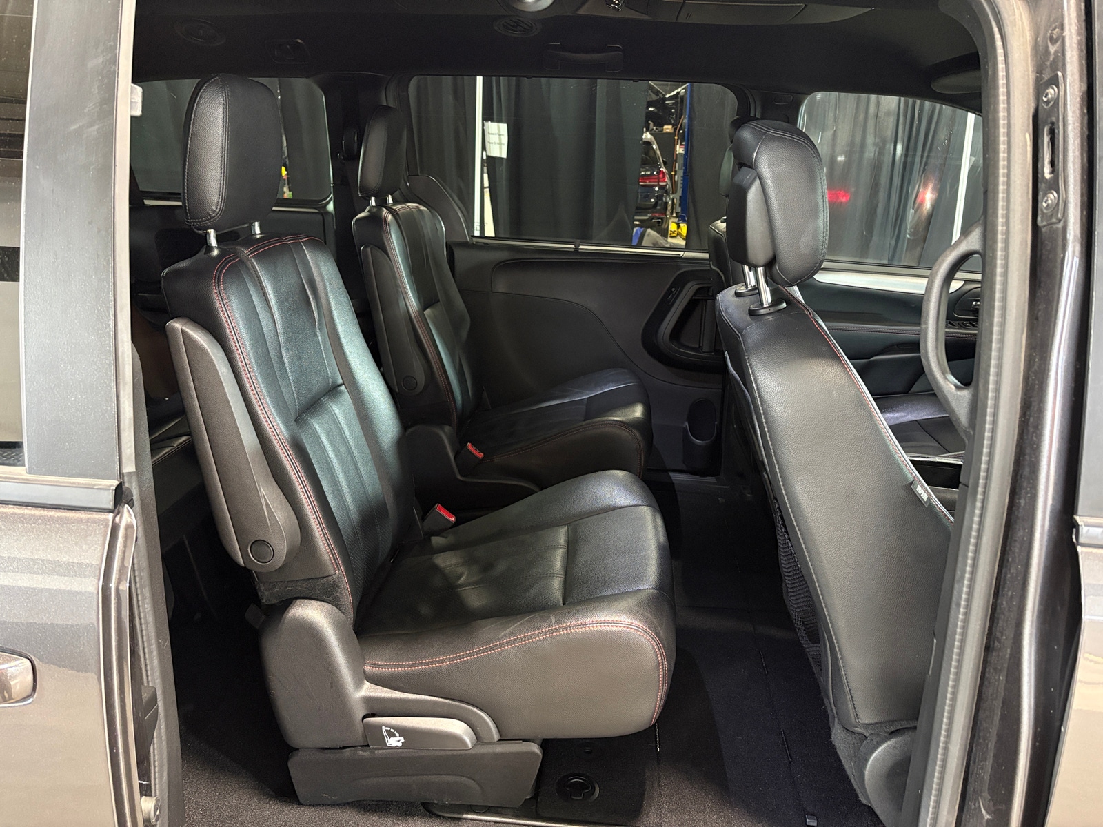 Thumbnail: 2019 Dodge Grand Caravan - 5