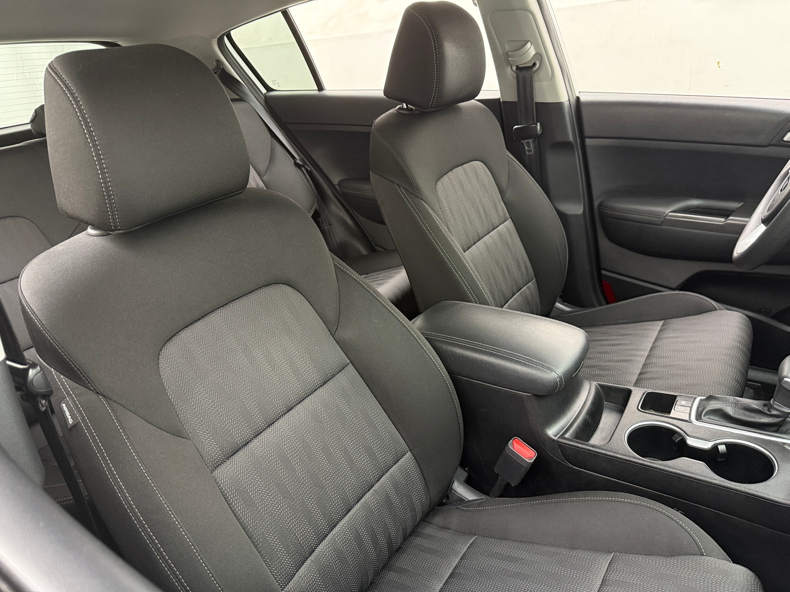 Thumbnail: 2022 Kia Sportage - 2