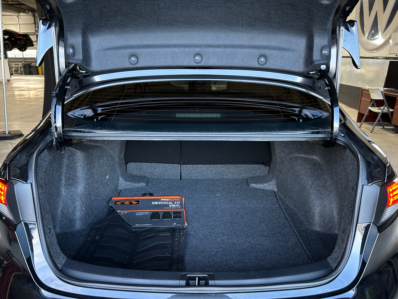 Thumbnail: 2025 Toyota Corolla - 7