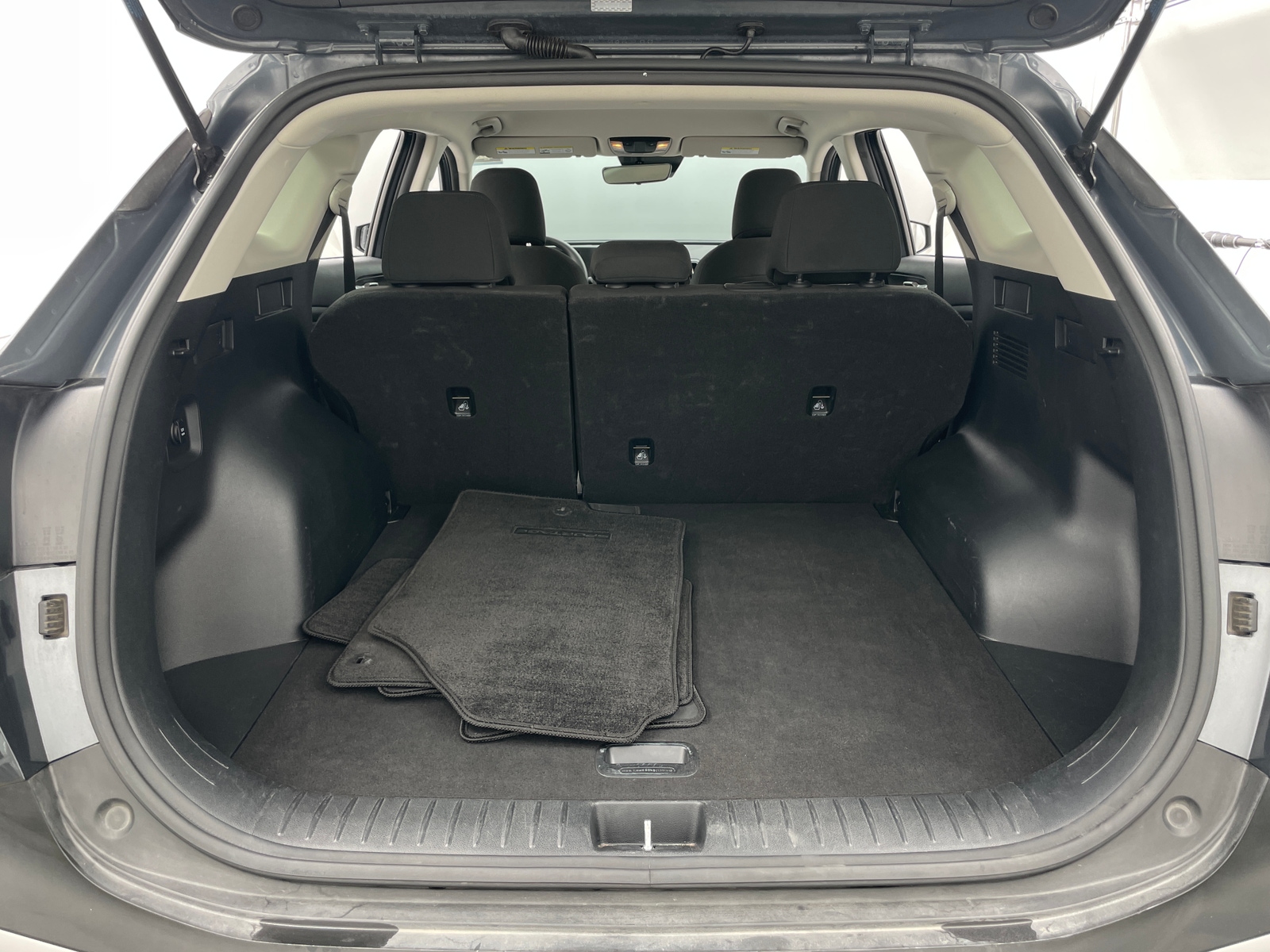 Thumbnail: 2024 Kia Sportage - 7