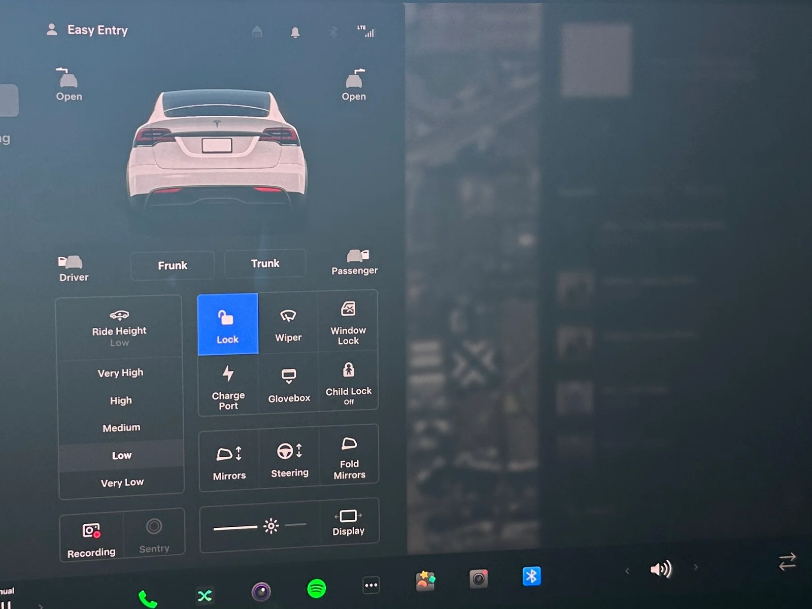 Thumbnail: 2023 Tesla Model X - 3