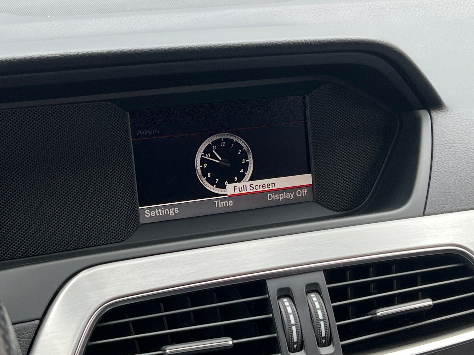 Thumbnail: 2014 Mercedes-Benz C-Class - 3