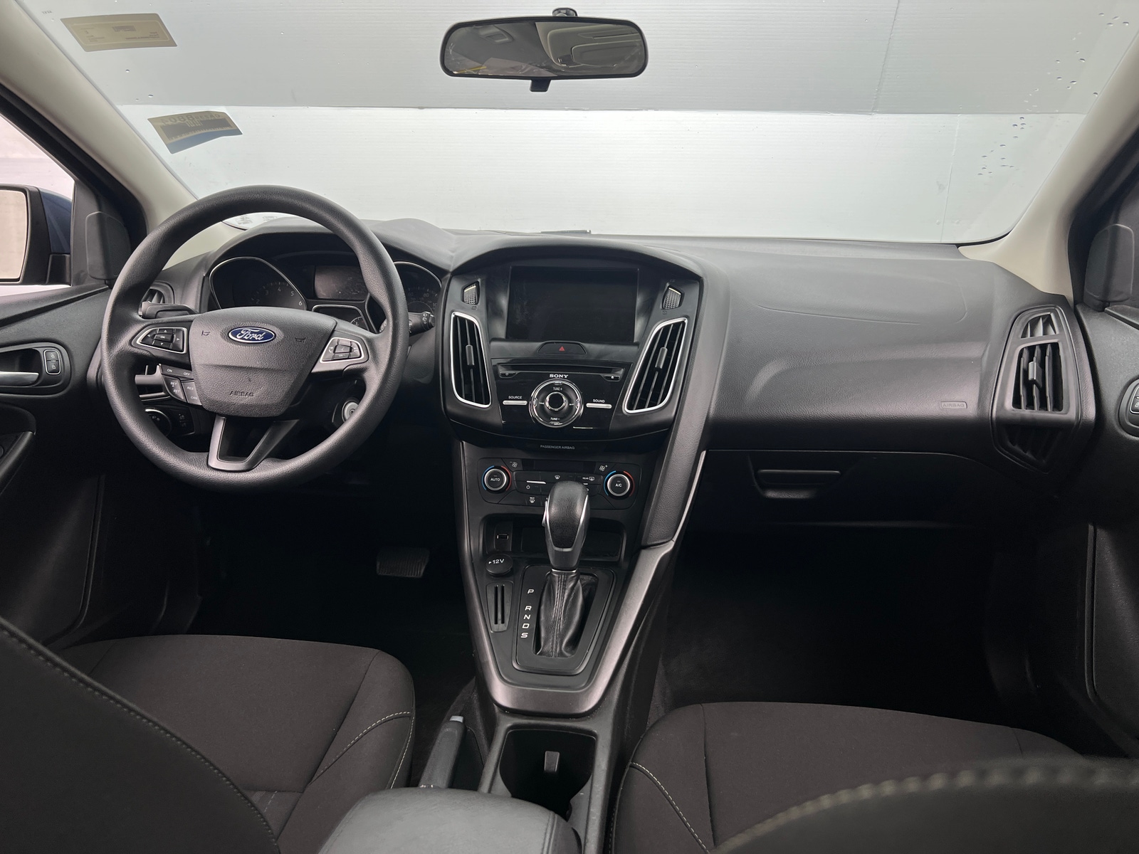 Thumbnail: 2018 Ford Focus - 3