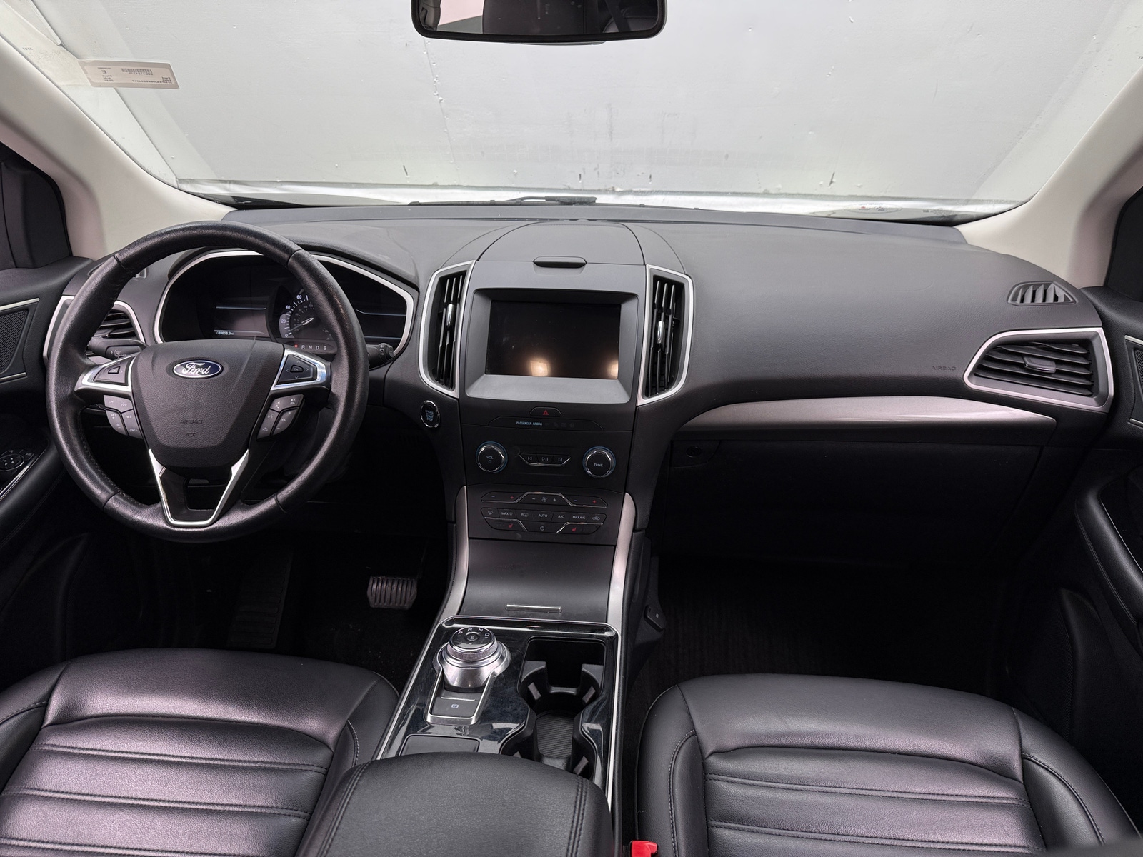 Thumbnail: 2019 Ford Edge - 2