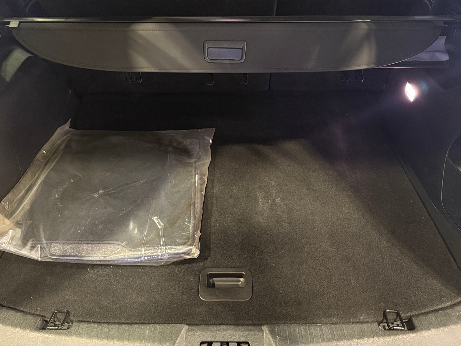 Thumbnail: 2019 Ford Edge - 6