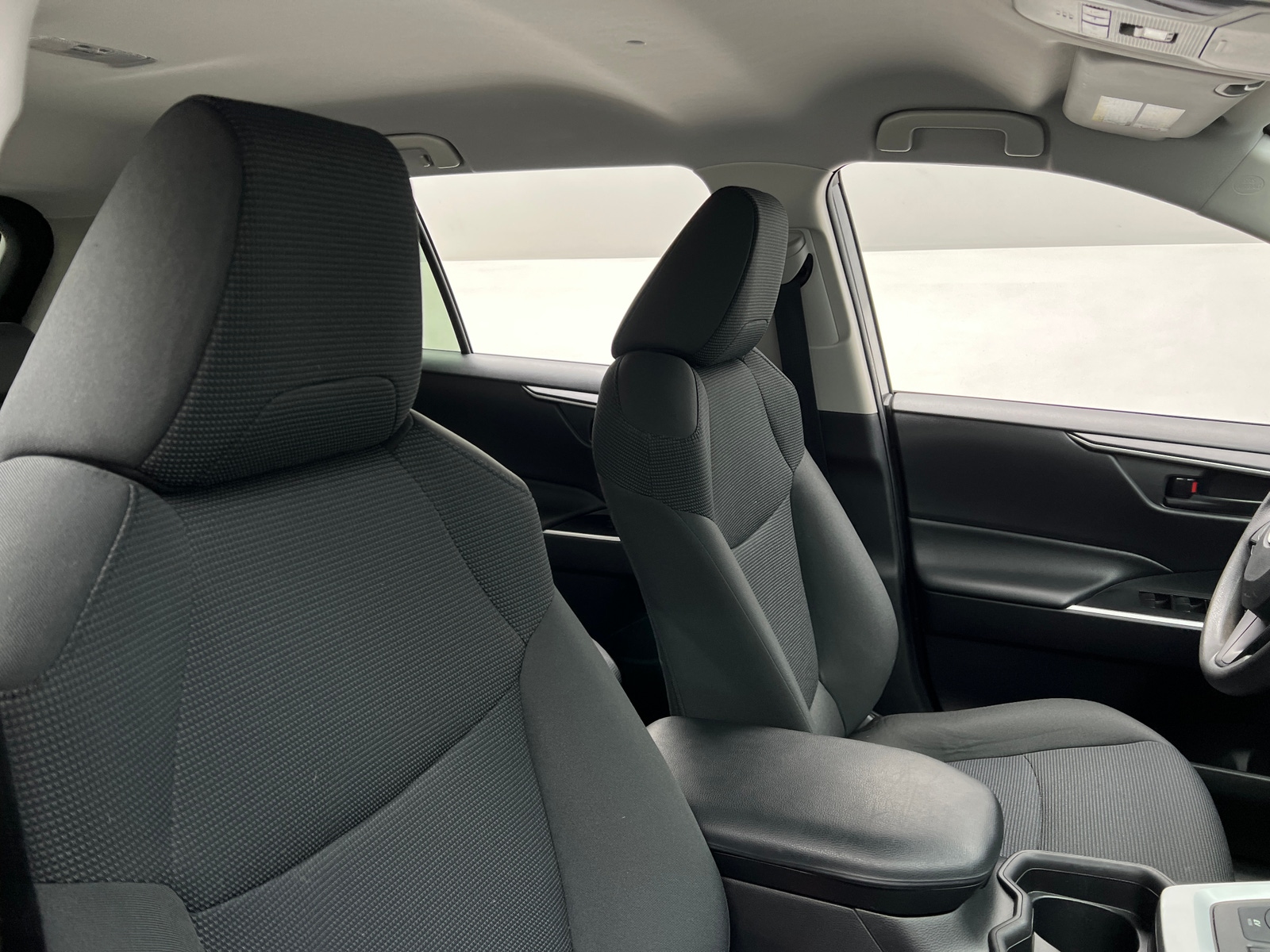 Thumbnail: 2021 Toyota RAV4 - 2