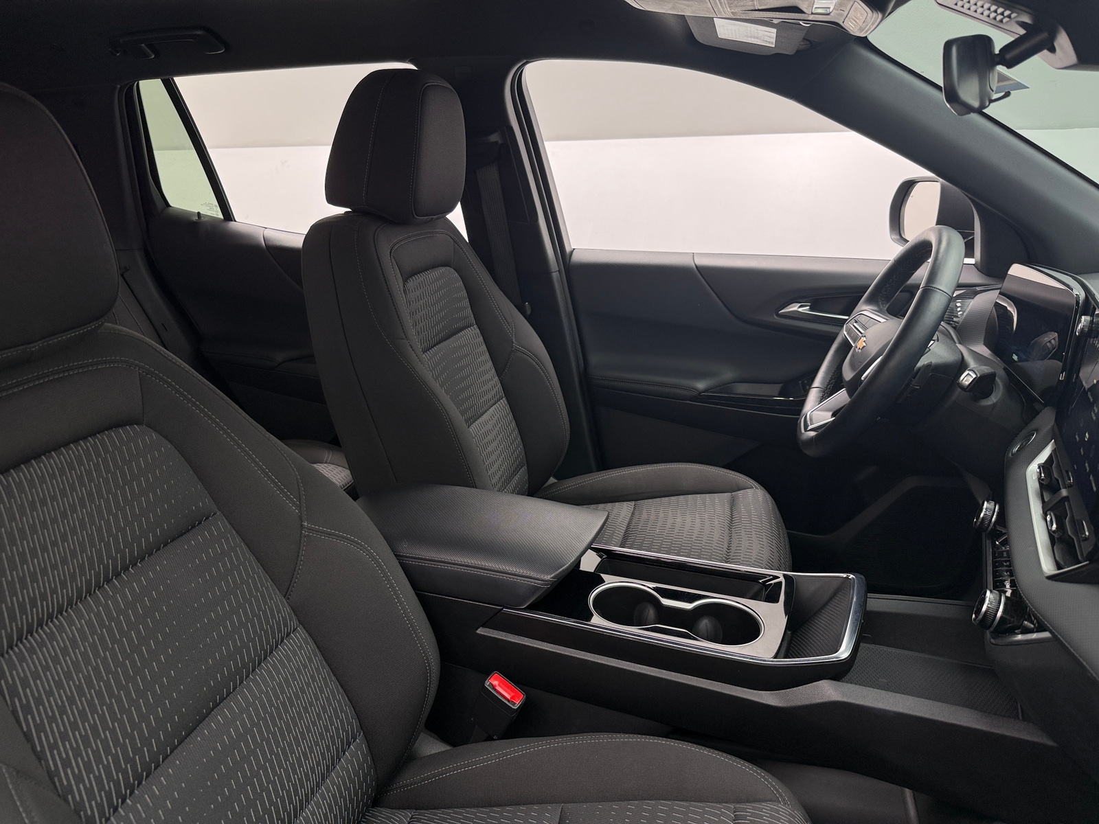 Thumbnail: 2025 Chevrolet Equinox - 2