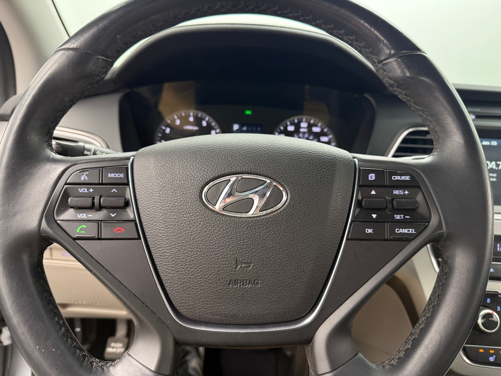 Thumbnail: 2017 Hyundai Sonata - 5