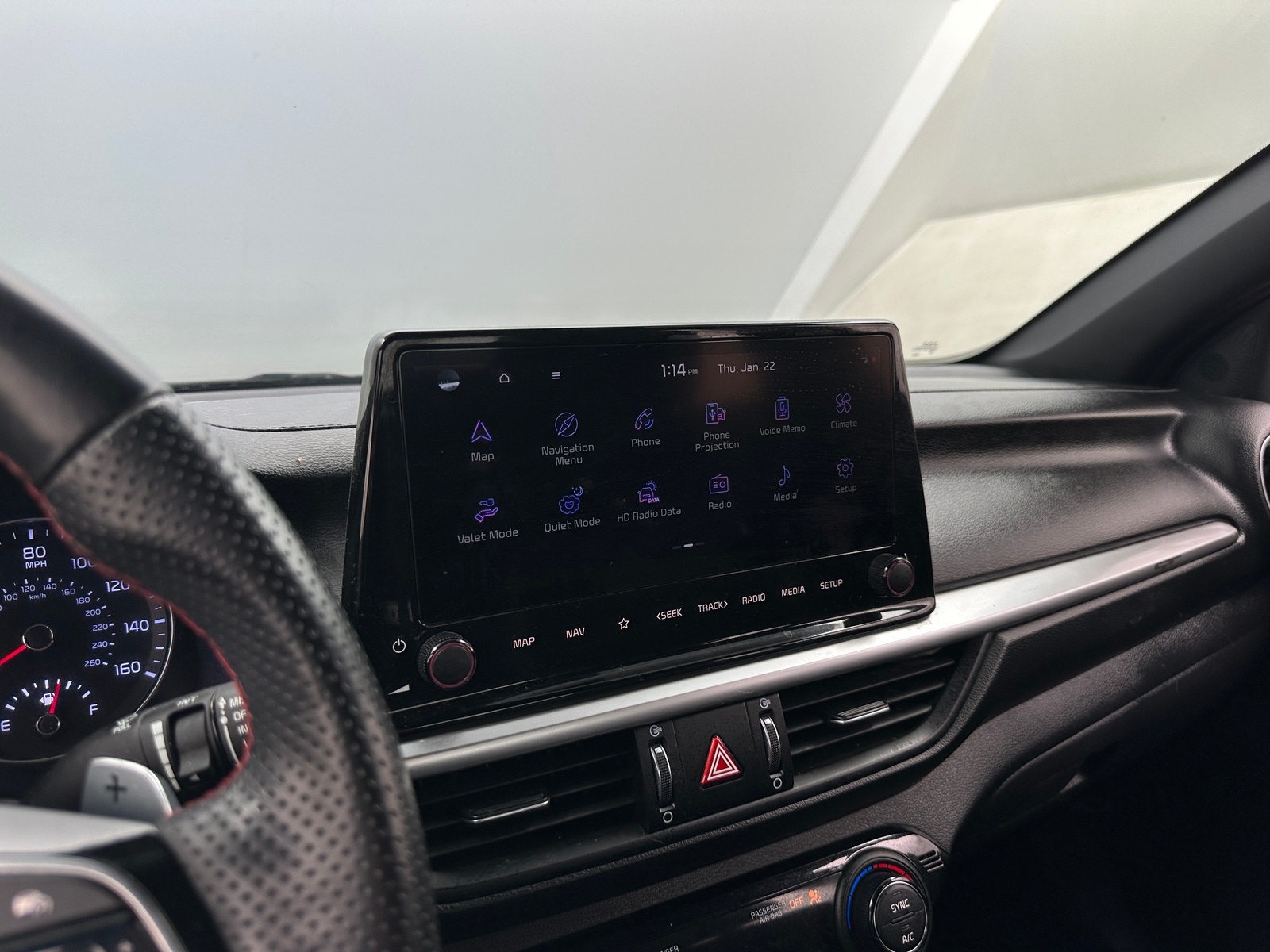 Thumbnail: 2023 Kia Forte - 4