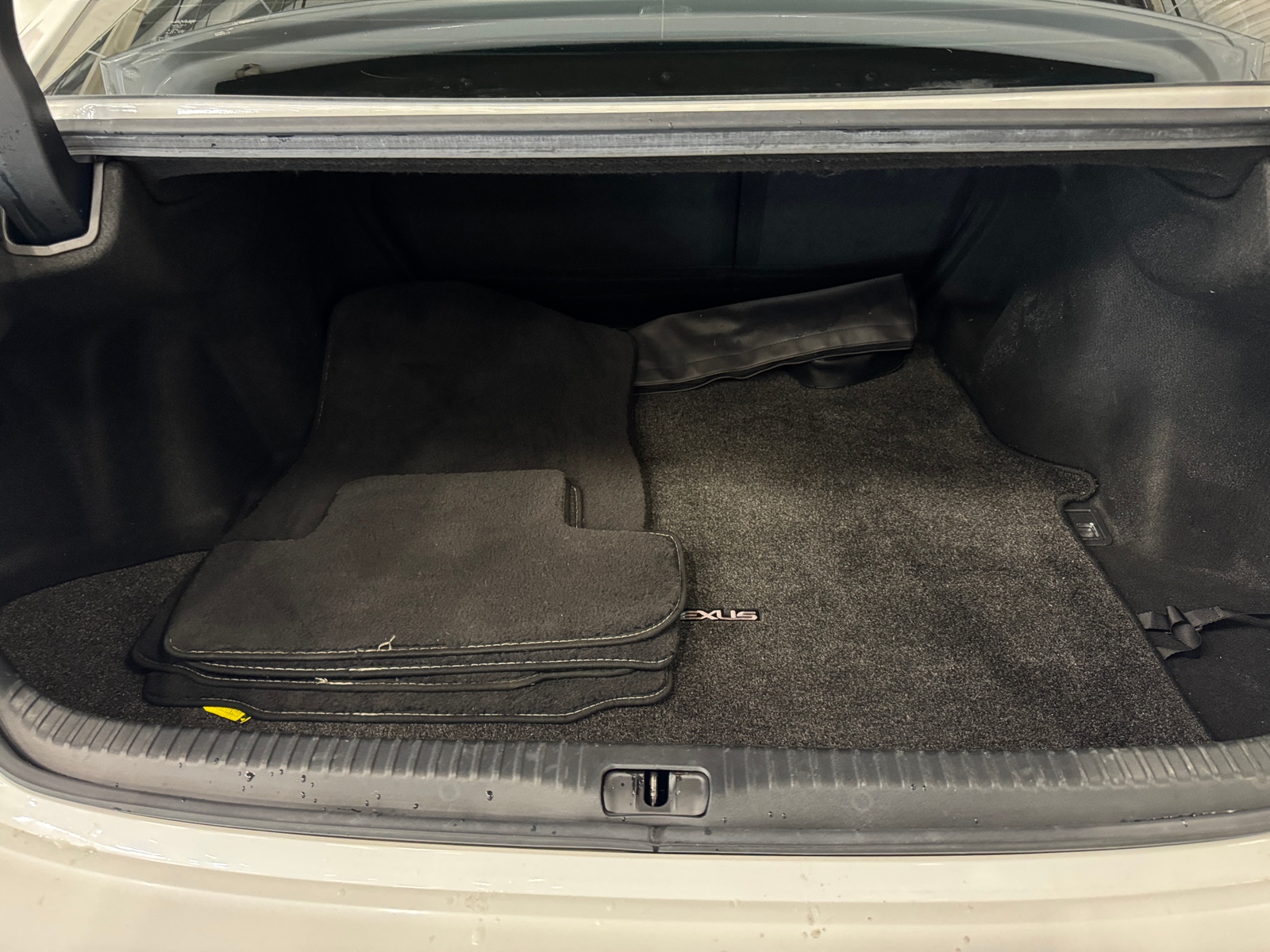 Thumbnail: 2020 Lexus RC - 4