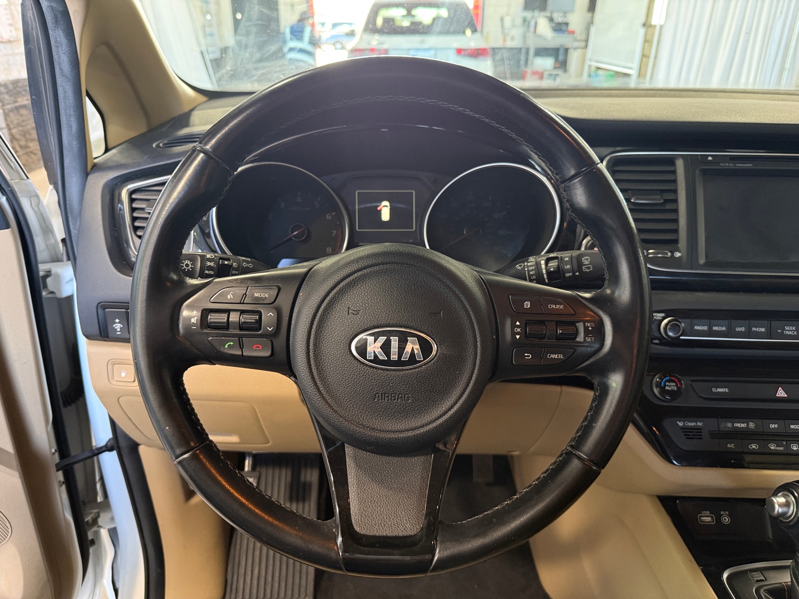 Thumbnail: 2015 Kia Sedona - 5