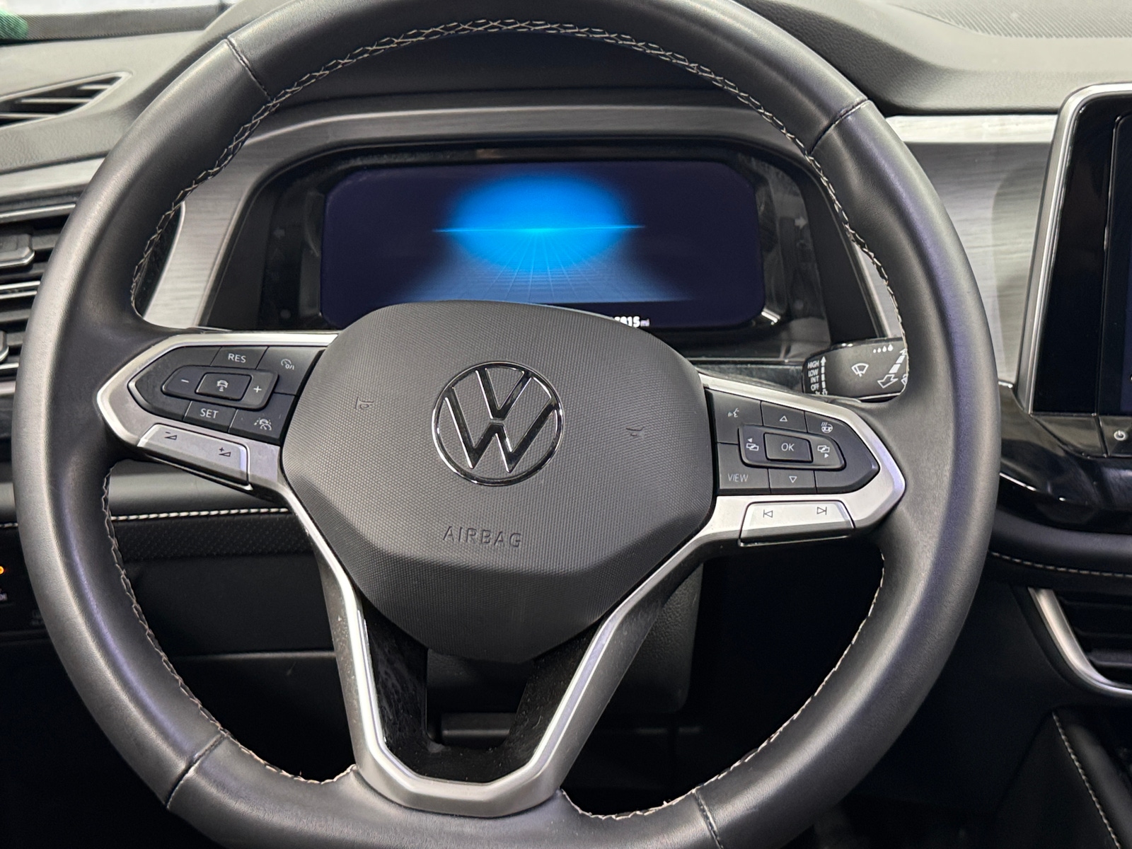 Thumbnail: 2025 Volkswagen Atlas - 4