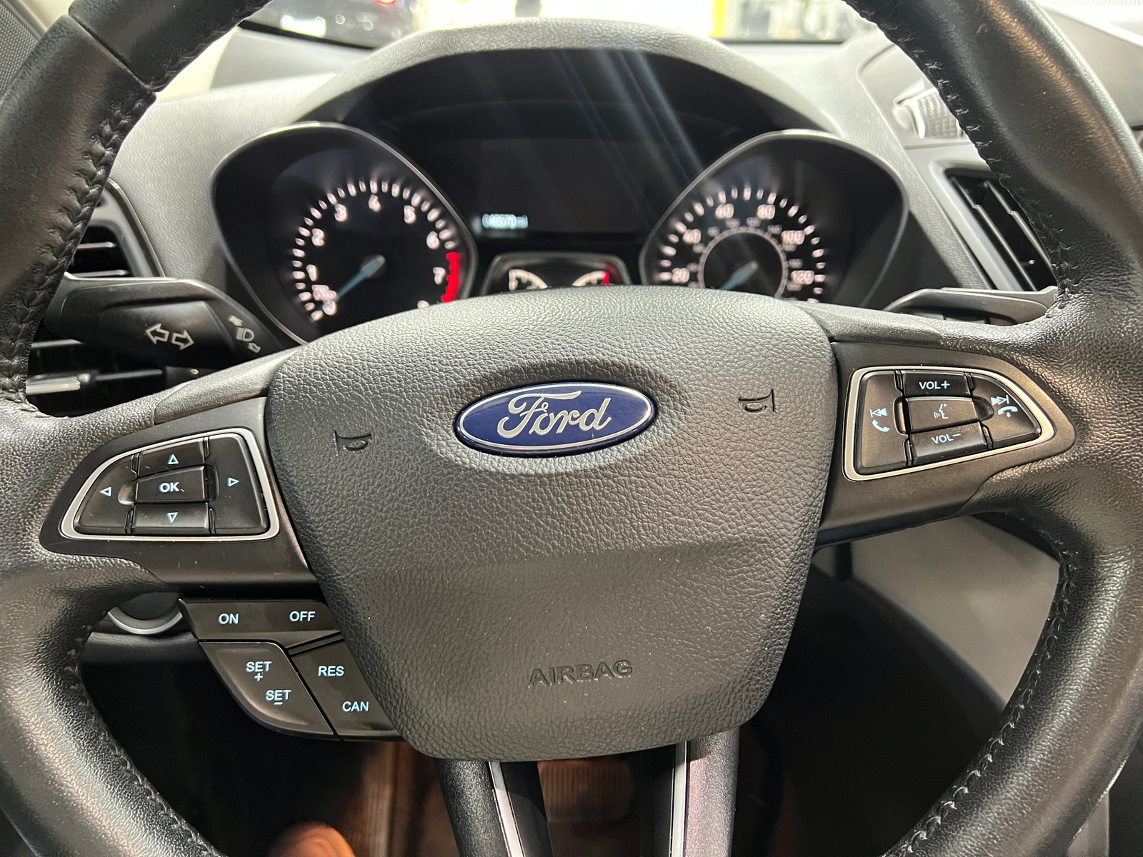 Thumbnail: 2018 Ford Escape - 4