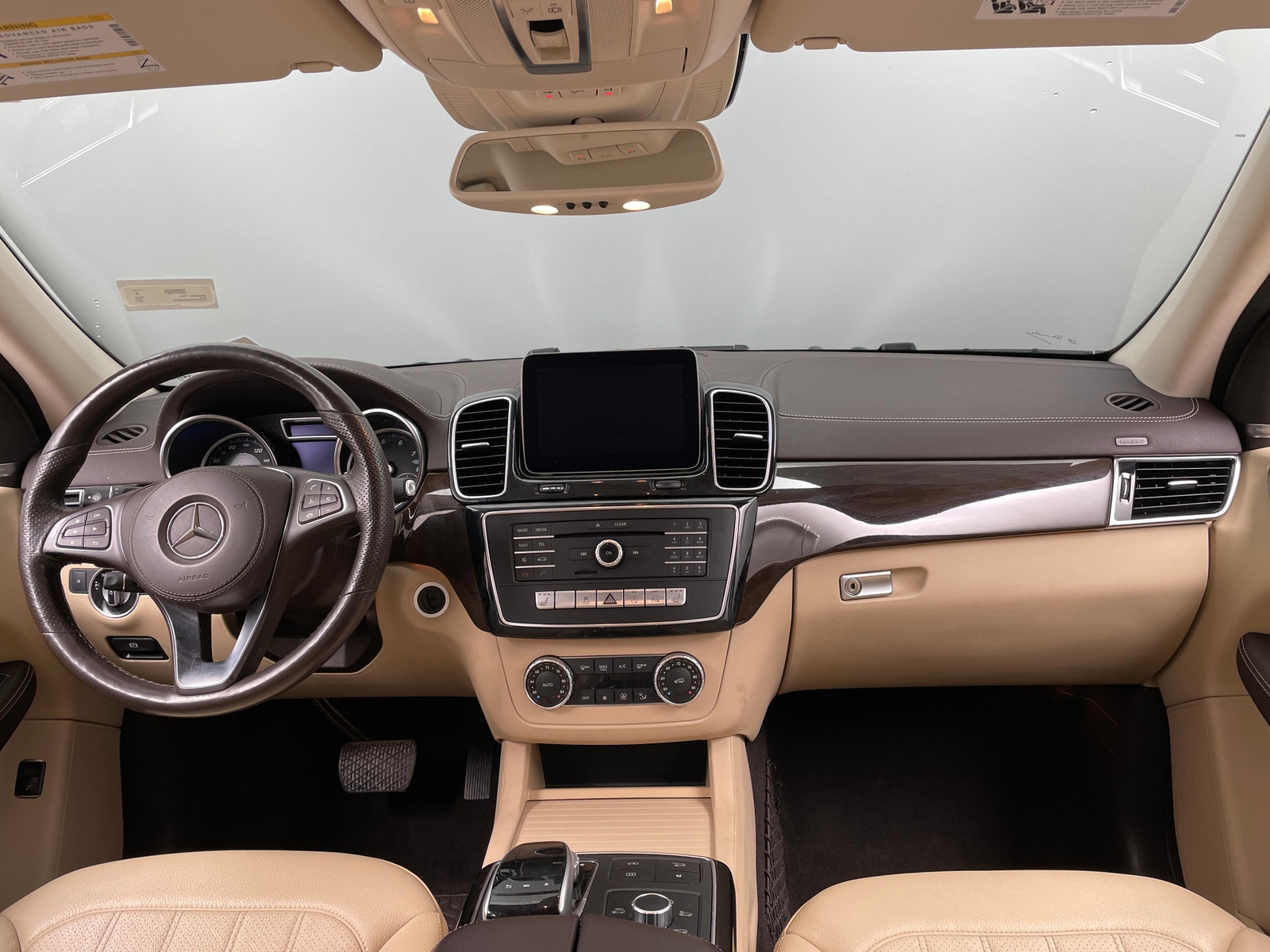 Thumbnail: 2017 Mercedes-Benz GLS - 2