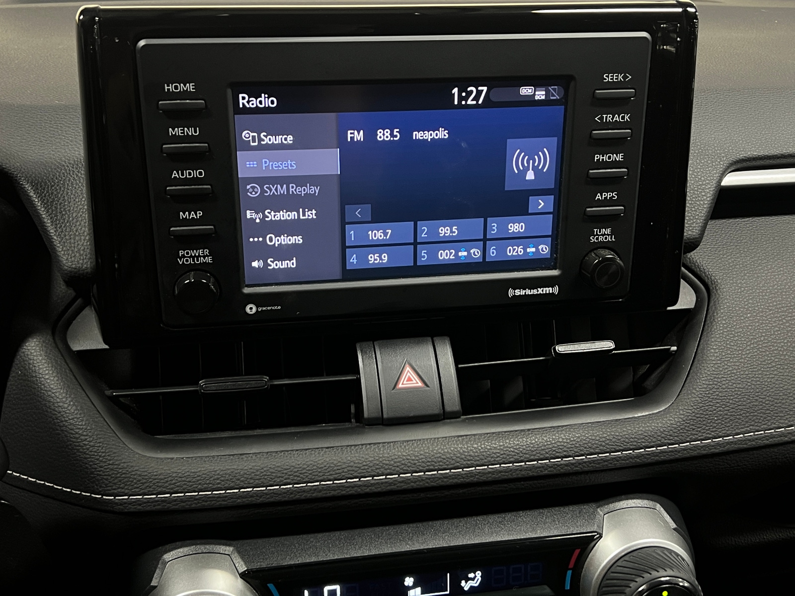 Thumbnail: 2021 Toyota RAV4 - 4