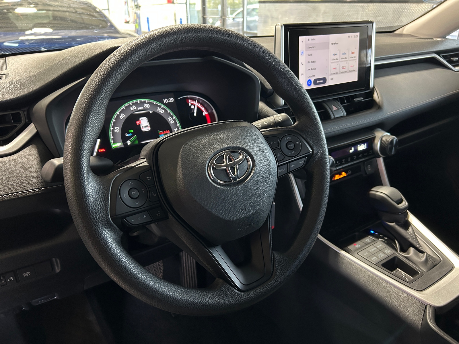 Thumbnail: 2025 Toyota RAV4 - 5